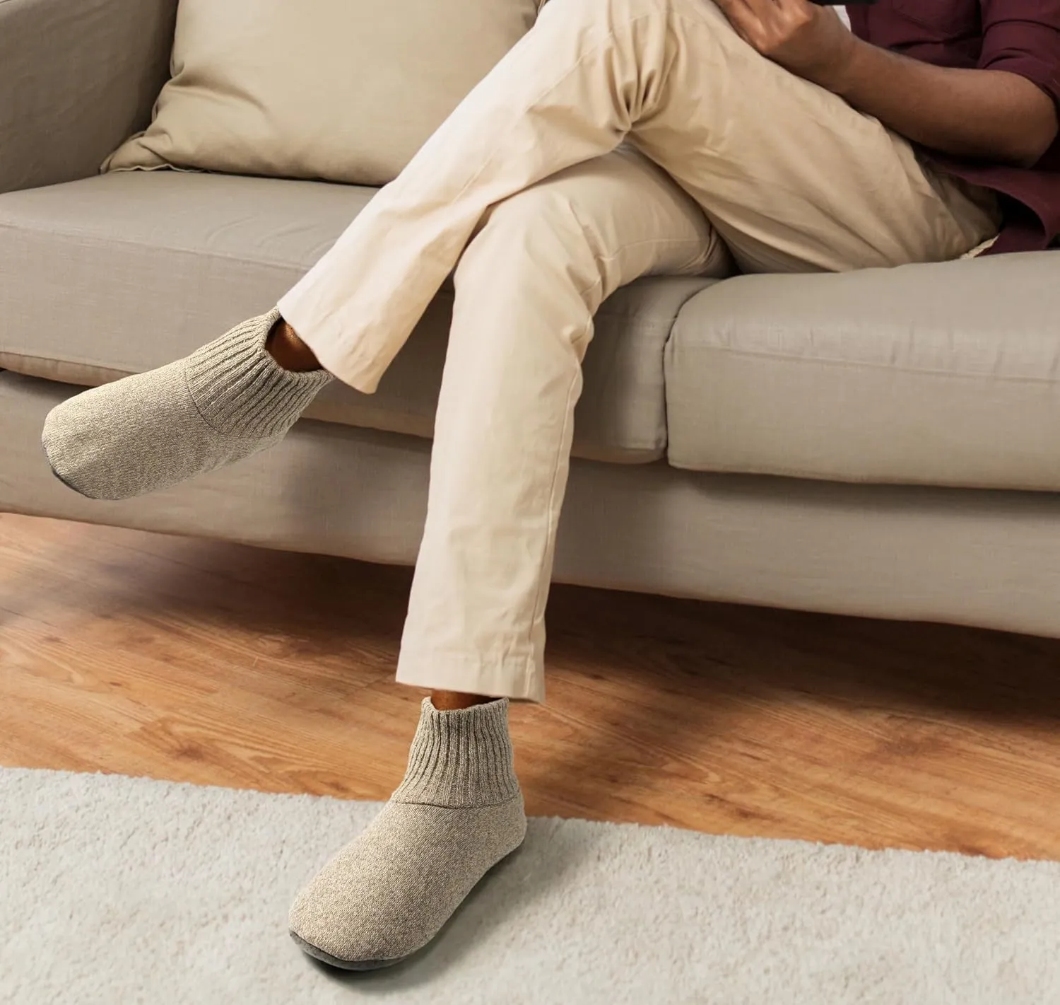 BenSorts Men Fuzzy Slipper Socks with Grippers Non Slip Indoor House Socks Christmas Gifts