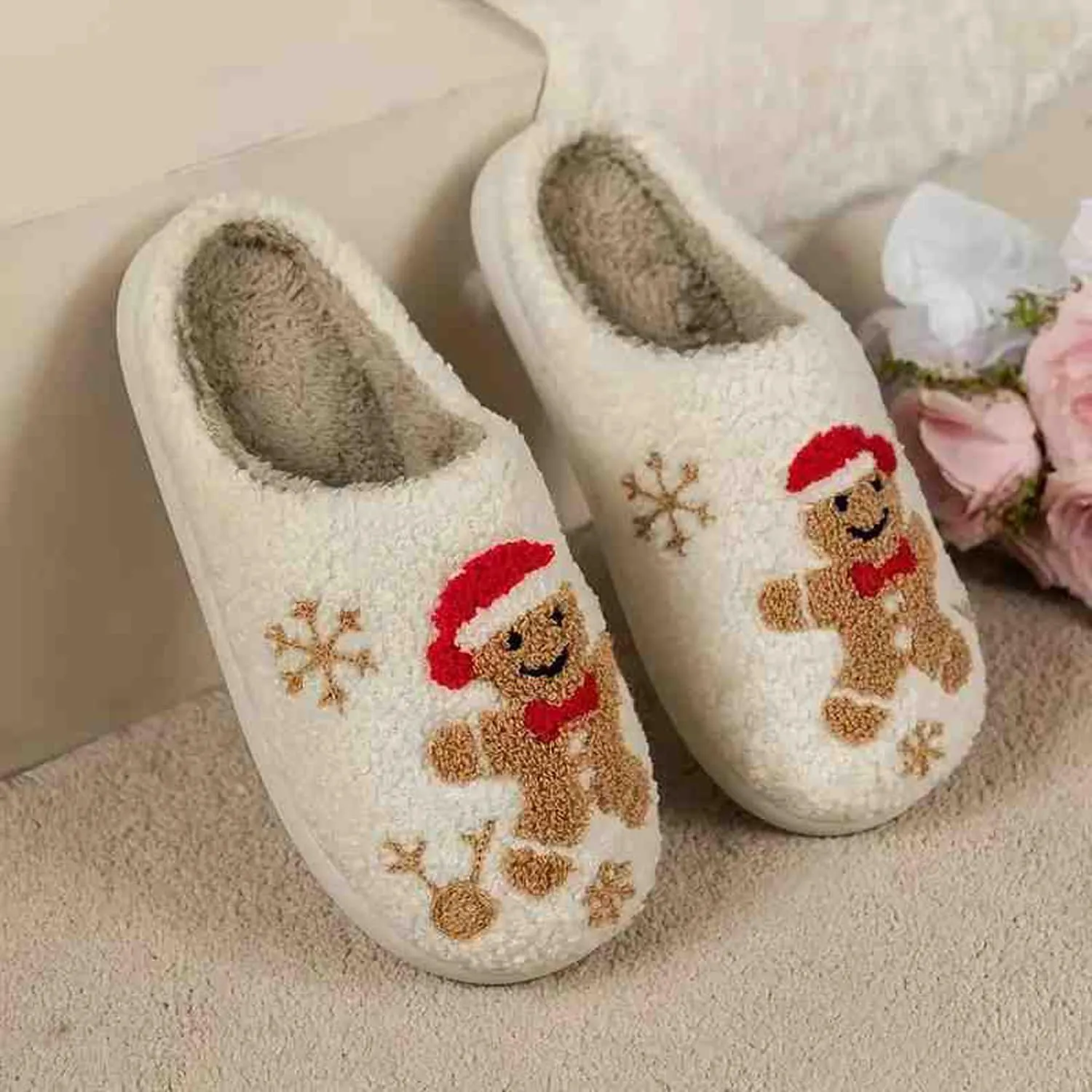 Christmas Slippers for Women Men Cute Cartoon Winter Plush Furry Funny Slippers Comfy Warm House Shoes