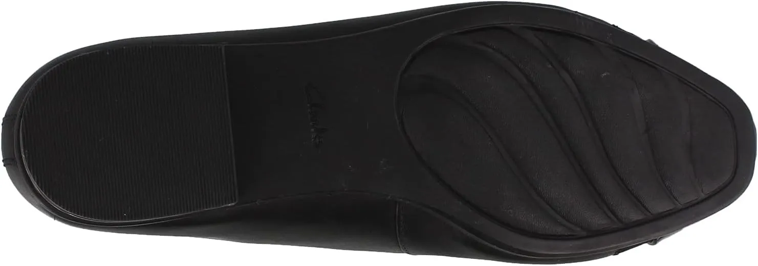 Clarks Womens Juliet Monte Leather Toe Cap Loafers