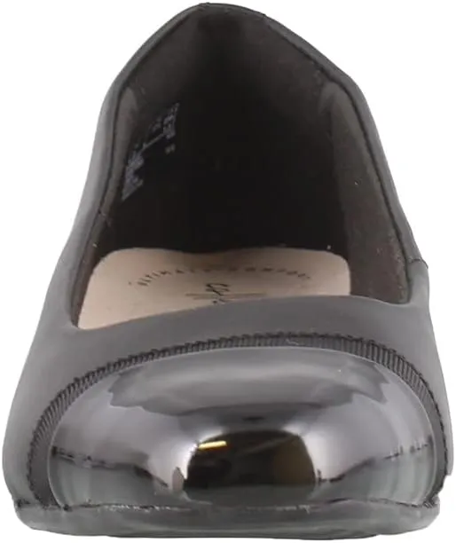 Clarks Womens Juliet Monte Leather Toe Cap Loafers