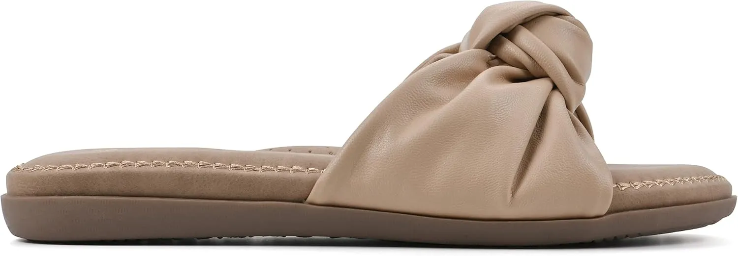 CLIFFS BY WHITE MOUNTAIN Women's Fanciful Sandal