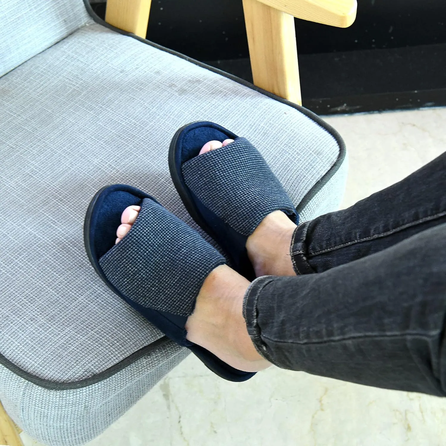 Cozy Men's Open Toe House Slippers Memory Foam,Comfy Slip On Indoor Slippers for Men Breathable, Non-Slip Soft Bedroom Home Slippers Lightweight