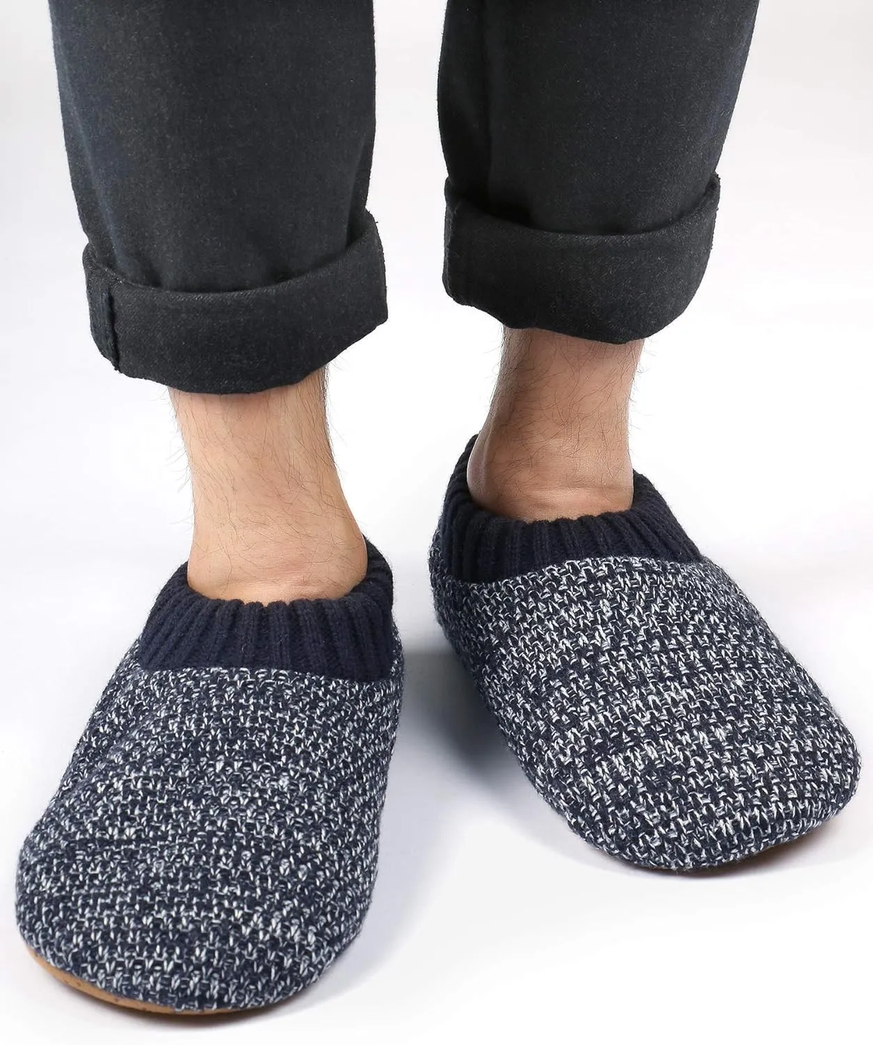 DICUIRD Mens Slipper Socks With Non Skid Bottoms, Warm Slipper Socks With Grippers For Men, Fuzzy House Knit Slippers