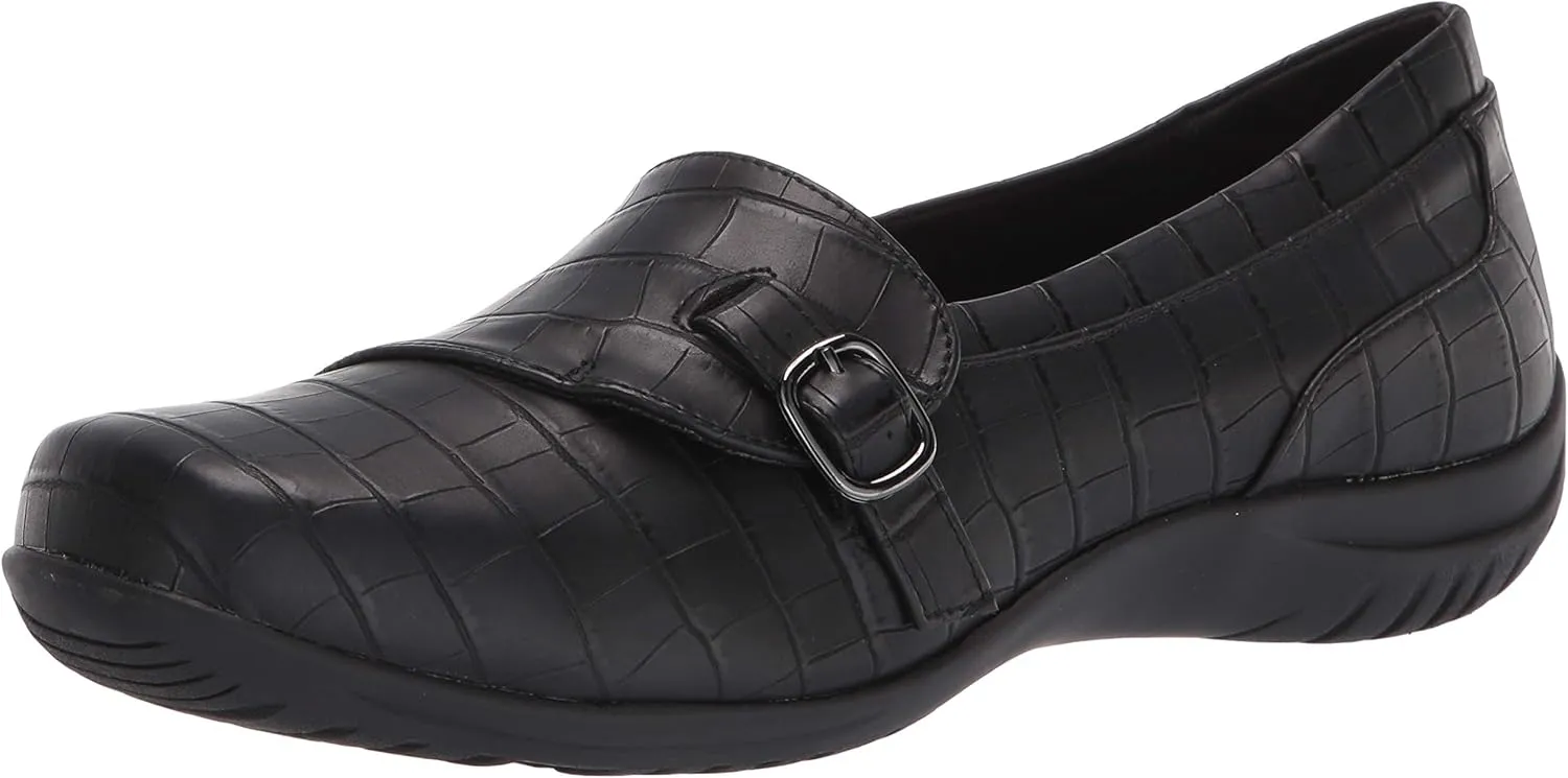 Easy Street Women's Cinnamon Sneaker
