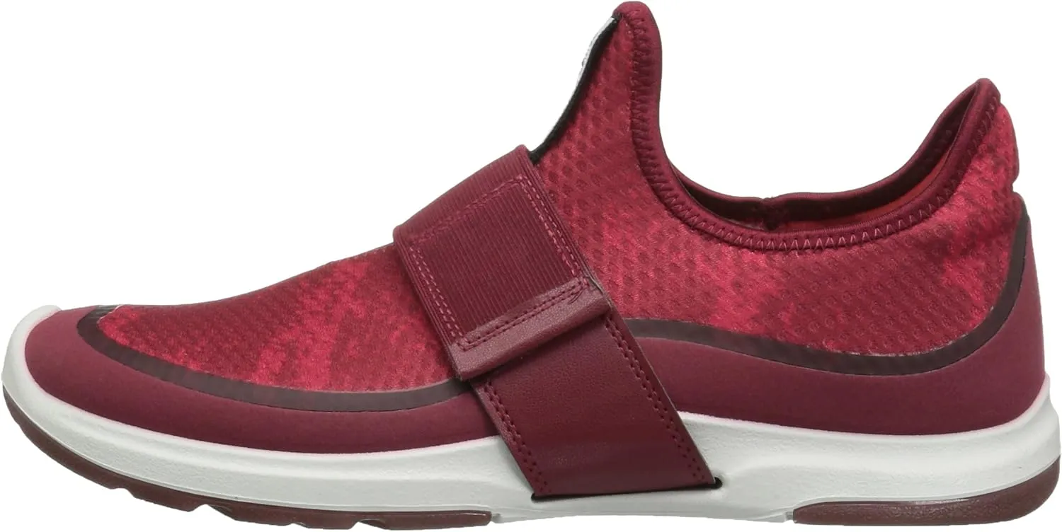 ECCO Women's Biom AMRAP Strap Fashion Sneaker