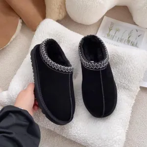 Fleece Lined Women's Mini Ankle Boot Slippers - Classic Snow Boots with Anti-Slip Platforms for Indoor & Outdoor Use