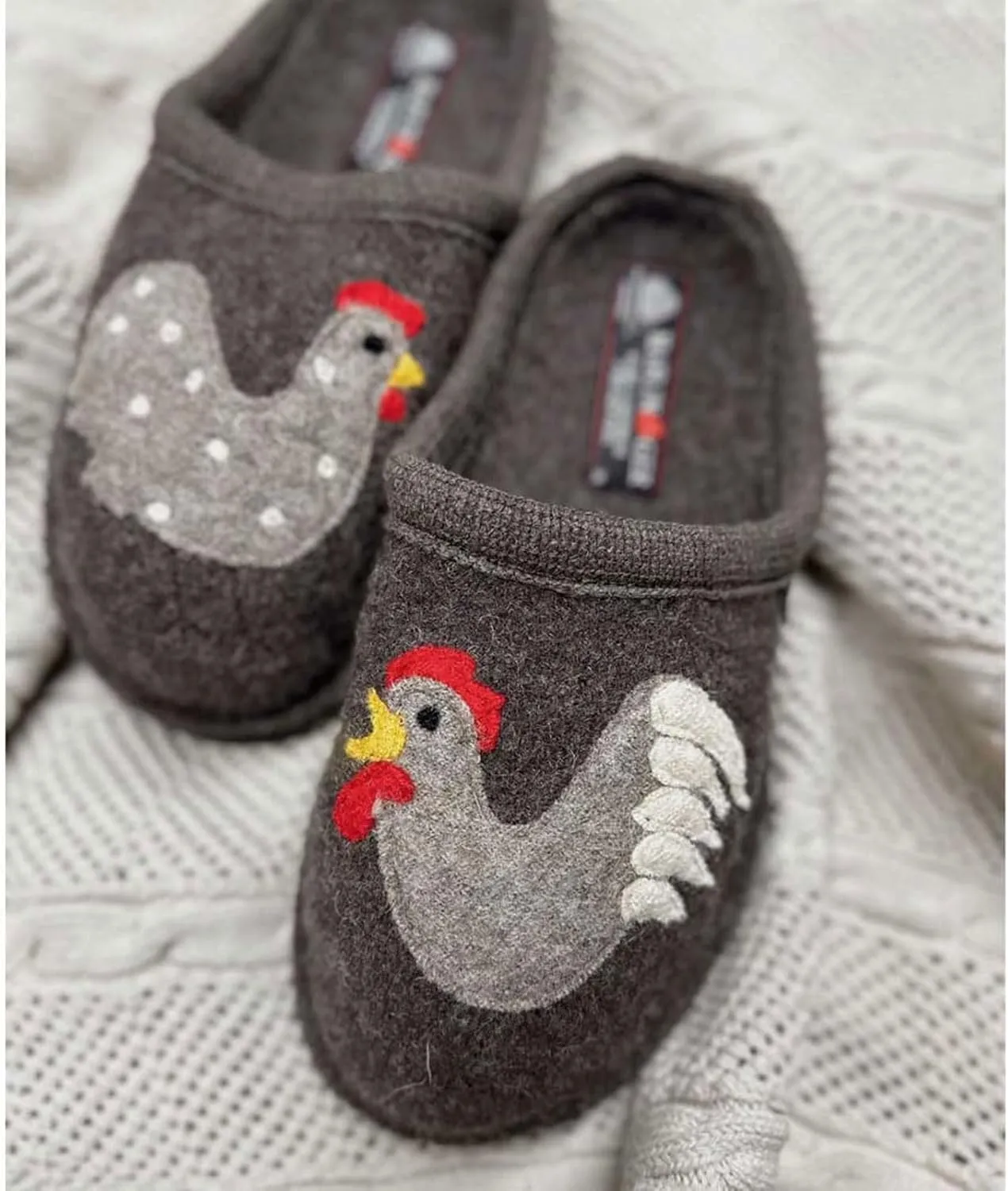 HAFLINGER Unisex-Adult Chicken Slipper