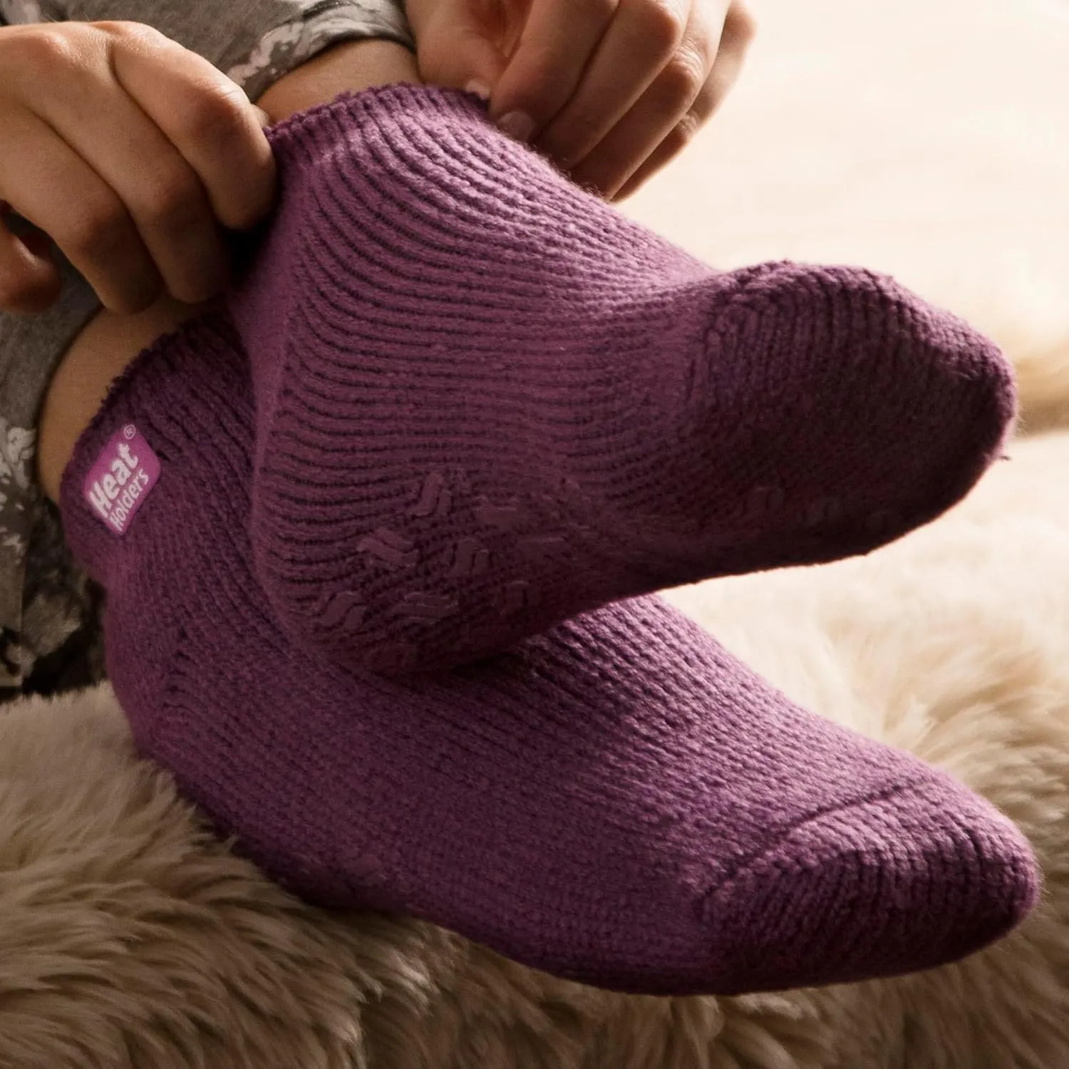 HEAT HOLDERS 3 Pack Womens Low Slipper Socks Thermal Sneaker Slipper Socks