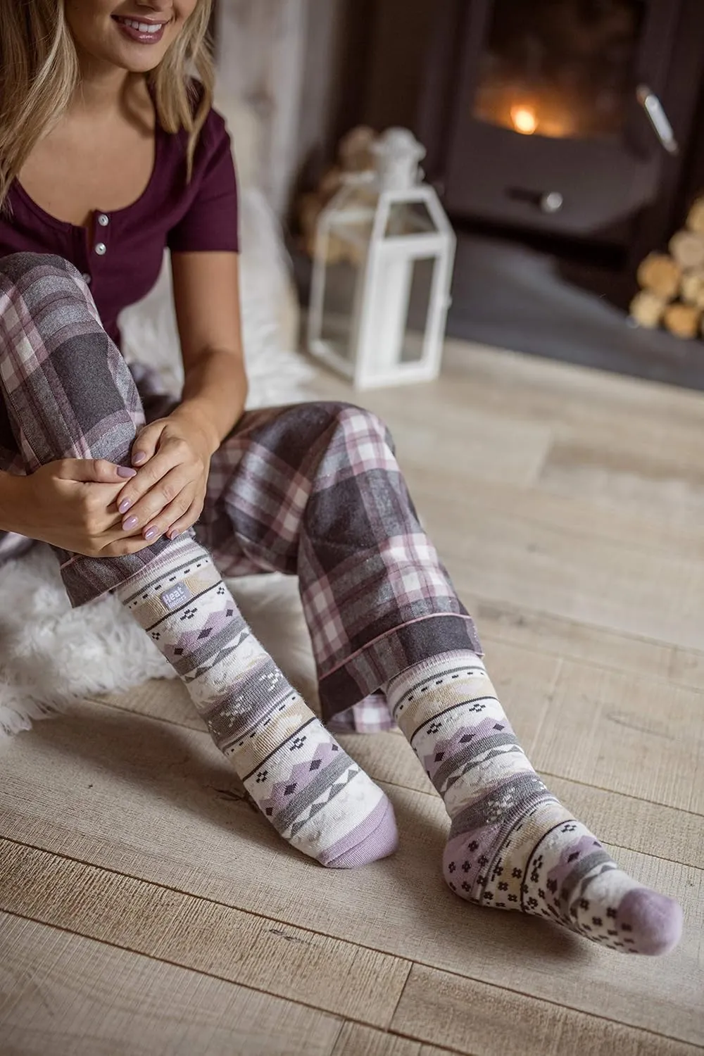 HEAT HOLDERS Womens Fair Isle Warm Non Skid Thermal Slipper Socks with Grippers