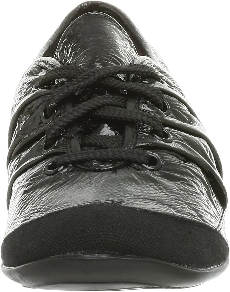 Madden Girl Women's Tynsel Sneaker