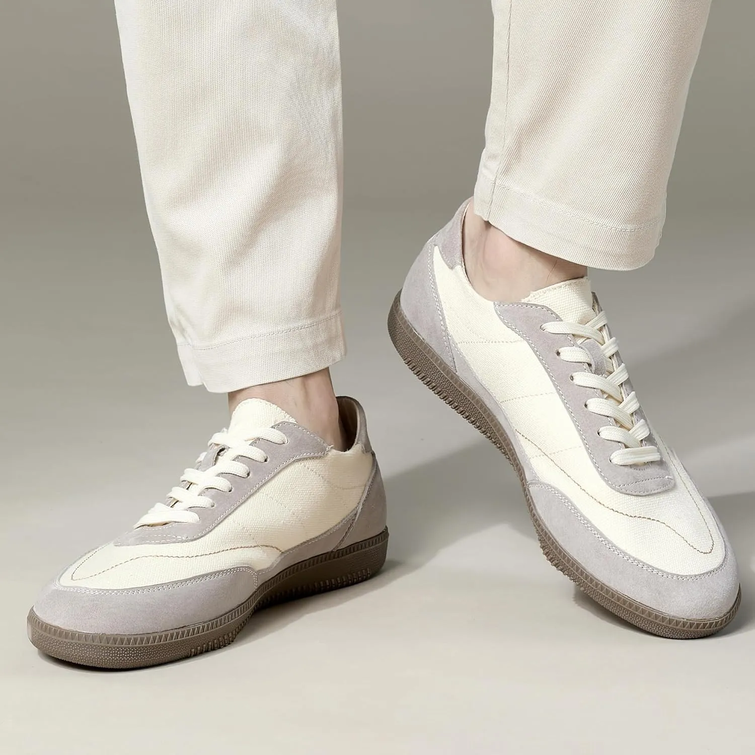 Men's Sneakers Lace-Up Low Top Casual Sneakers Comfortable Breathable Outdoor Walking Shoes Business Work Shoes Workplace Formal Shoes