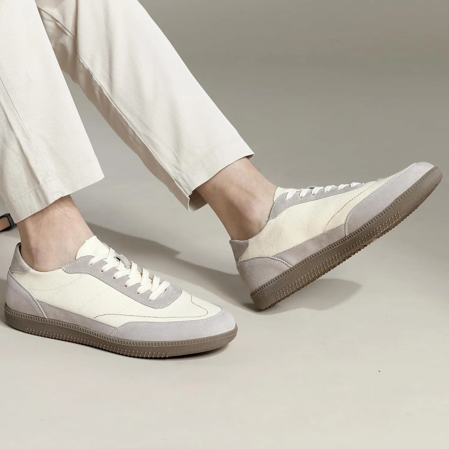 Men's Sneakers Lace-Up Low Top Casual Sneakers Comfortable Breathable Outdoor Walking Shoes Business Work Shoes Workplace Formal Shoes