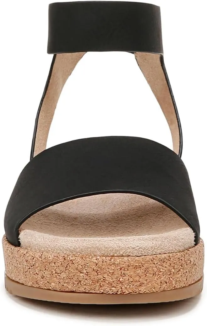 Naturalizer Women's Deara Flat Sandal