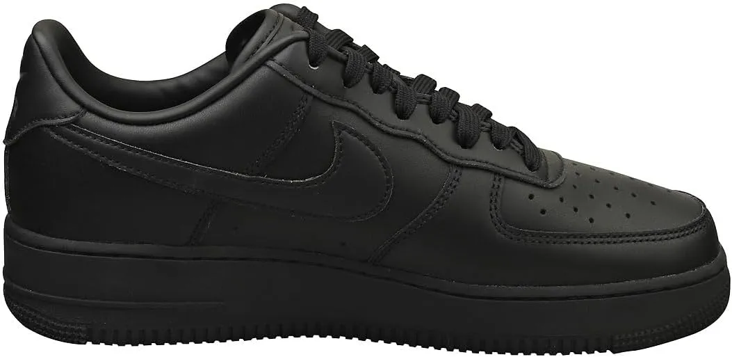 Nike Men's Sneaker