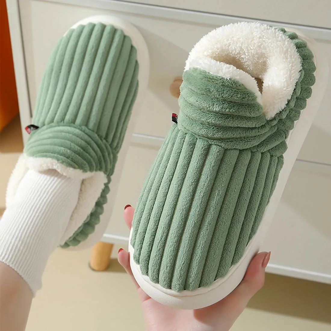 Pluffi Slipper Booties For Women Men Pluffi Cozy Stylish Slipper Winter Fuzzy Warm Thick-Soled House Cloud Slides With Anti-Slip Sole