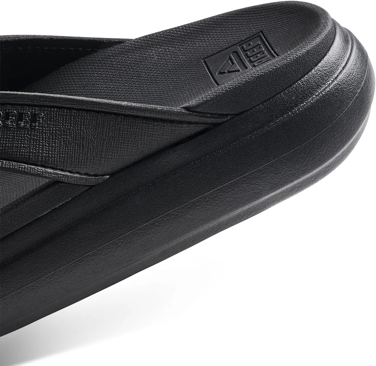 REEF Women's Cushion Bondi Sandal