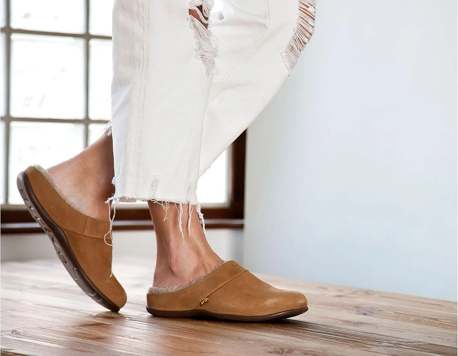 Strive Vienna Women's Supportive Slippers