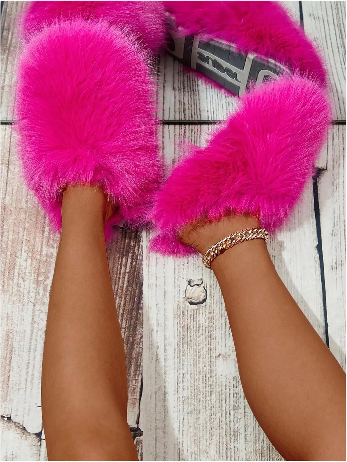 Verdusa Women's Furry Faux Fur House Slippers Warm Home Slipper Shoes