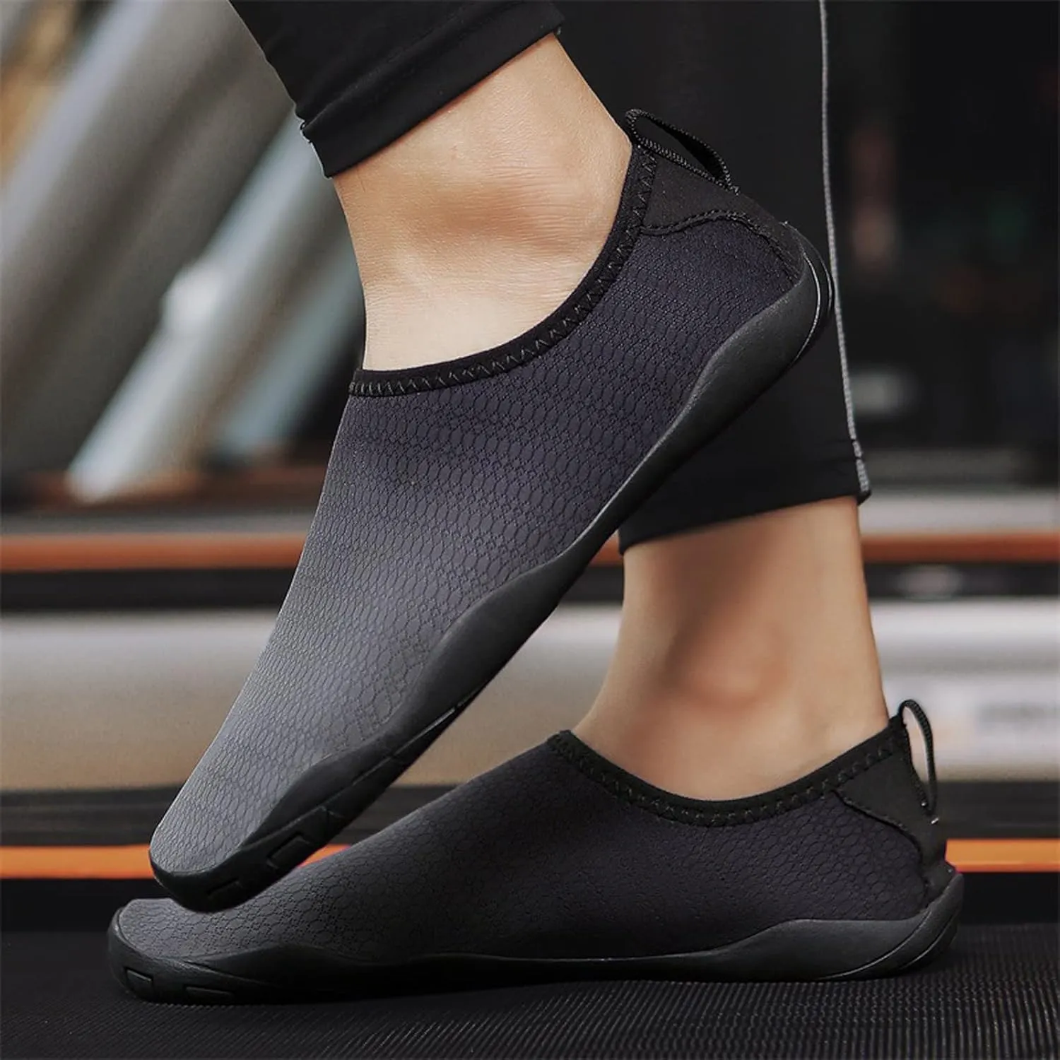 Water Shoes for Women Size 8 Cute Non Slip Casual Arch Support Water Hiking Shoes Women Mens Water Shoes Wide Summer Quick Dry Sandals Slippers for Pool Hiking Training Outdoor Water Sports