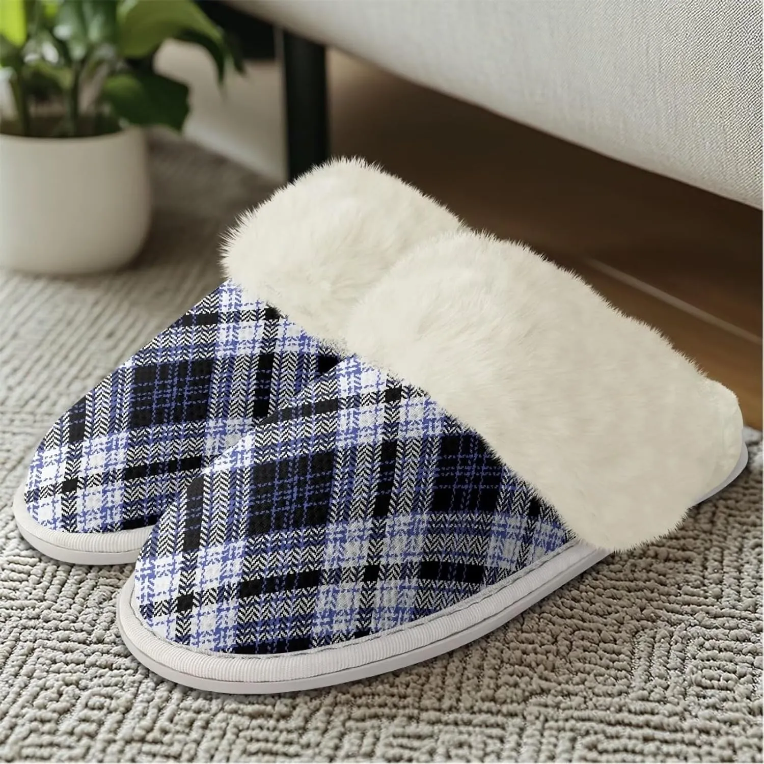 Women Novelty Print Fuzzy Slippers Winter Casual Slip-on Indoor Shoes Warm Cozy House Slipper Bedroom Slippers