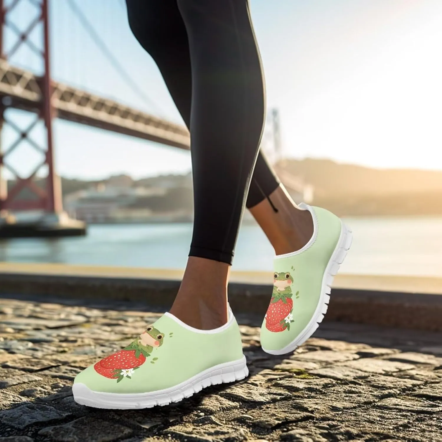 Women's Walking Shoes Sneakers Mesh Slip on Loafers Running Shoes Flats Footwear