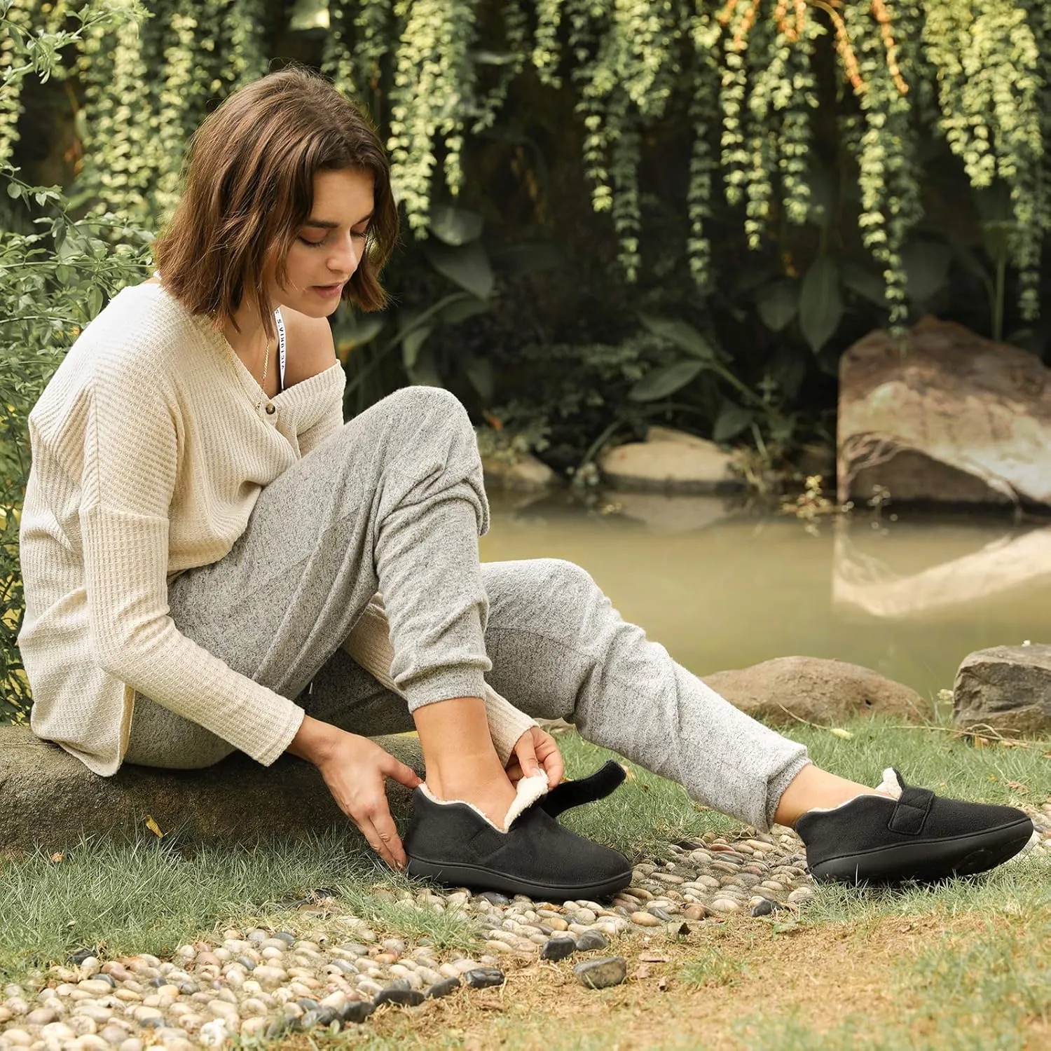 Zizor Women's Ivy Adjustable House Shoes Indoor Outdoor